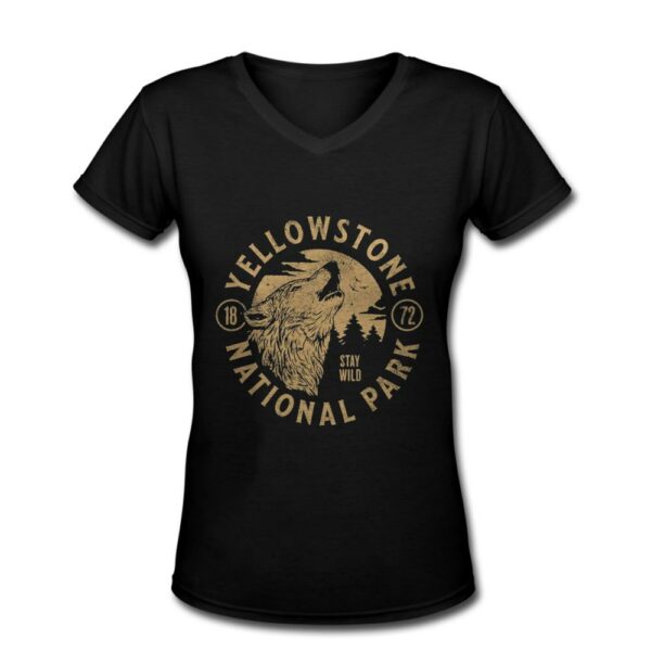 Yellowstone Park Wyoming Wolf Mountain Nature Hiking Shirt 3